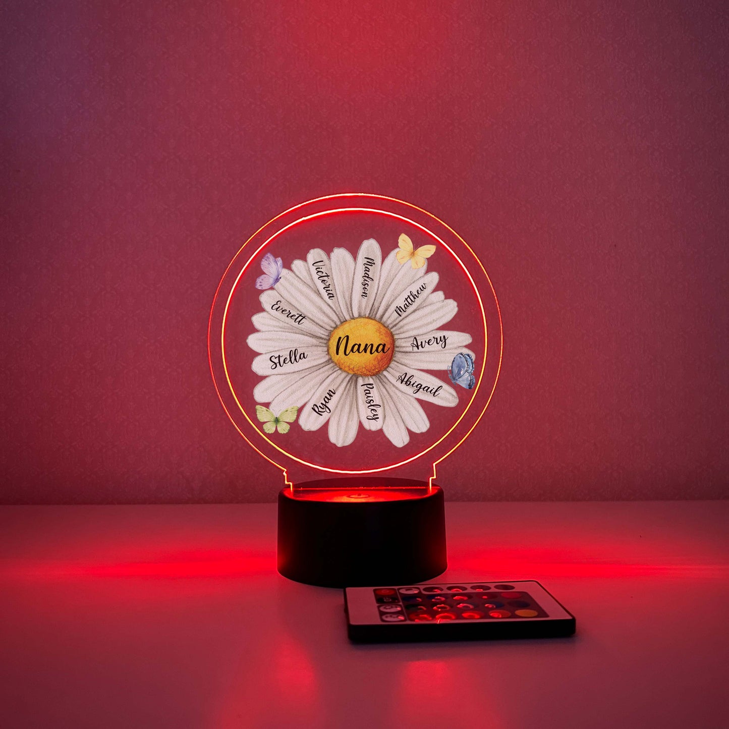 Custom 16 Colors LED Wood Stand Personalized Daisy Blossom Night Light Up Lamp for Moms & Grandmas, Children Names on Pedals With Remote