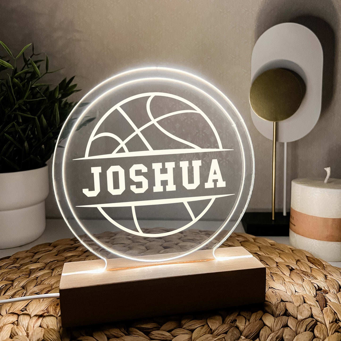 Basketball 3D Night Light with Wooden Base, Gift for Basketball Player, Personalized Gift, Desk Lamp, Sports Bedroom, Basketball Gift, Room Decor, Girls or Boys