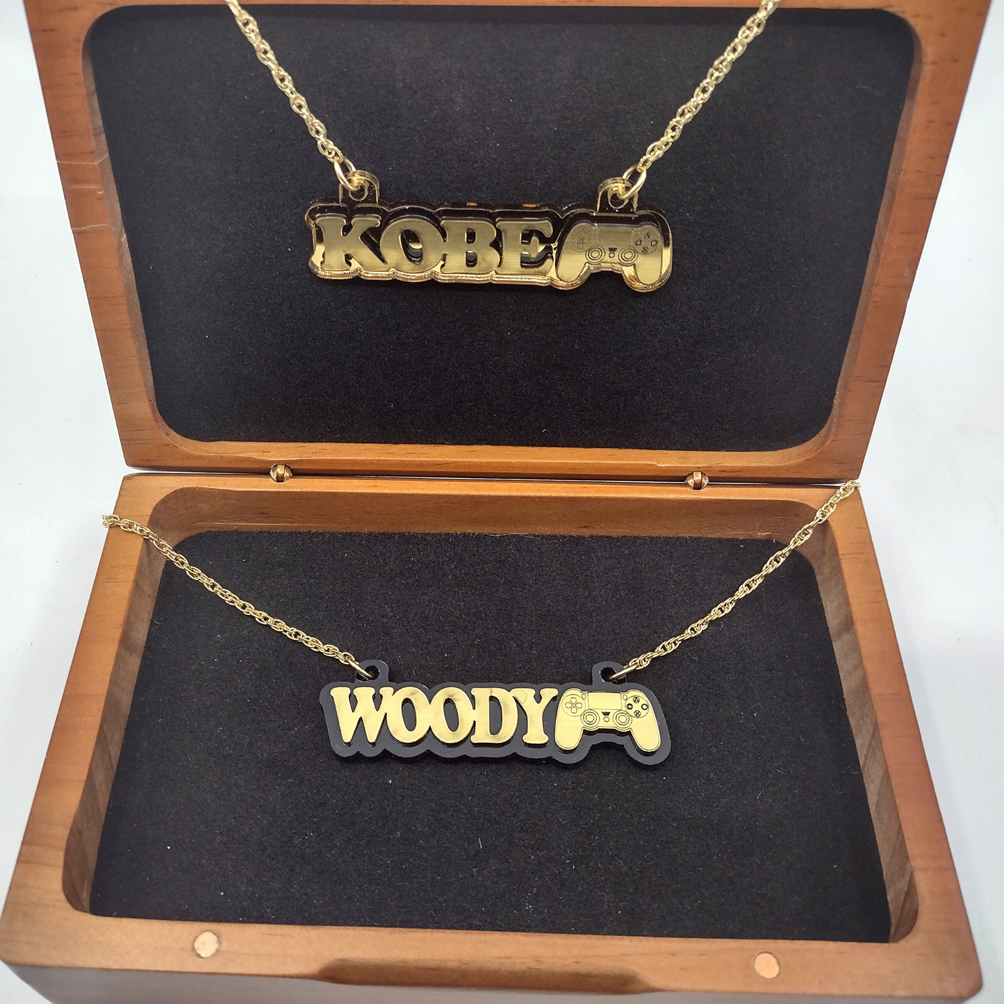 Custom Video Game Controller Name Necklace, Personalized Name and Background Color