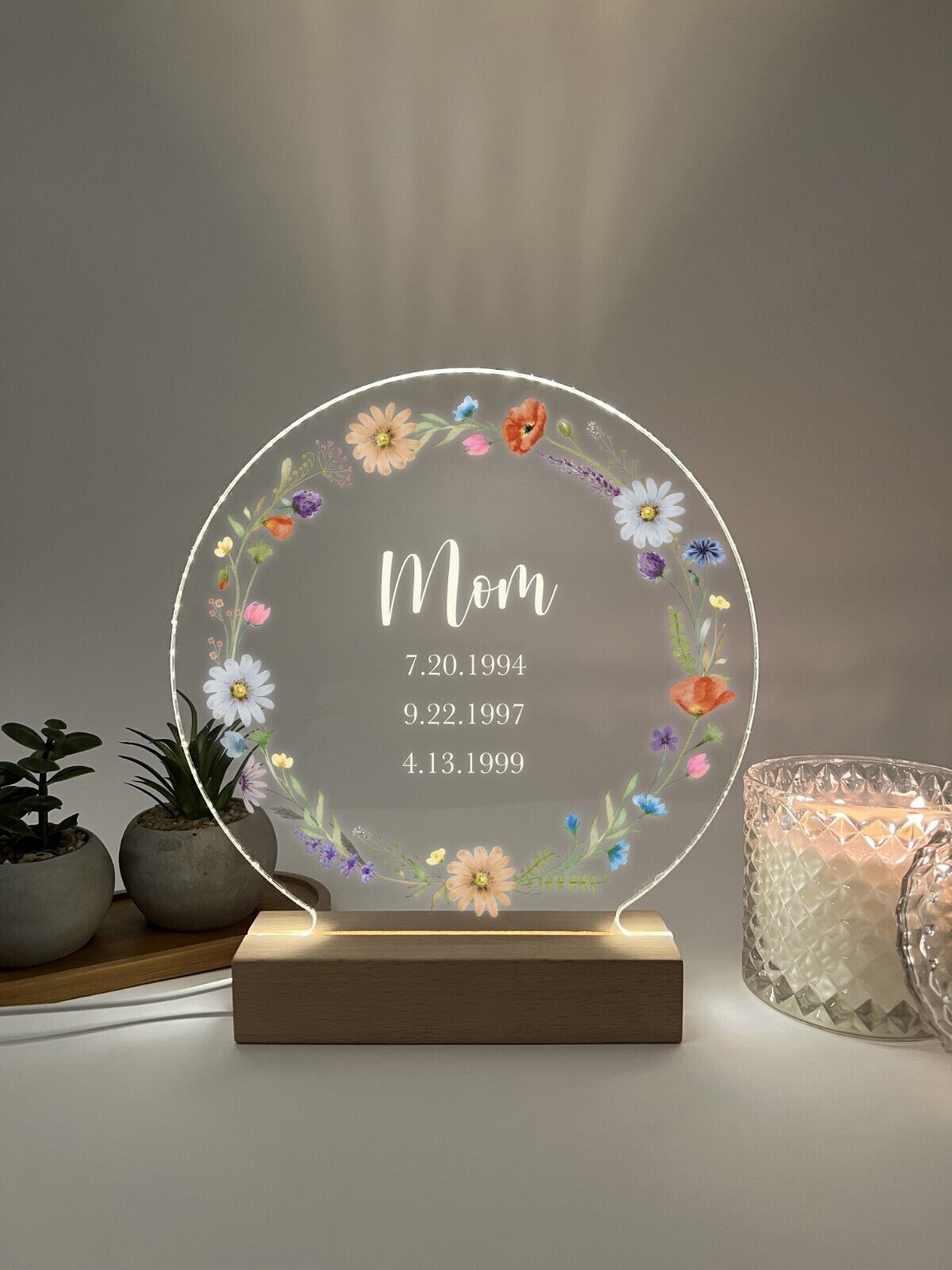 Personalized LED Light Up Wood Stand Mom Auntie Grandma EST MothersDay Home Gift
