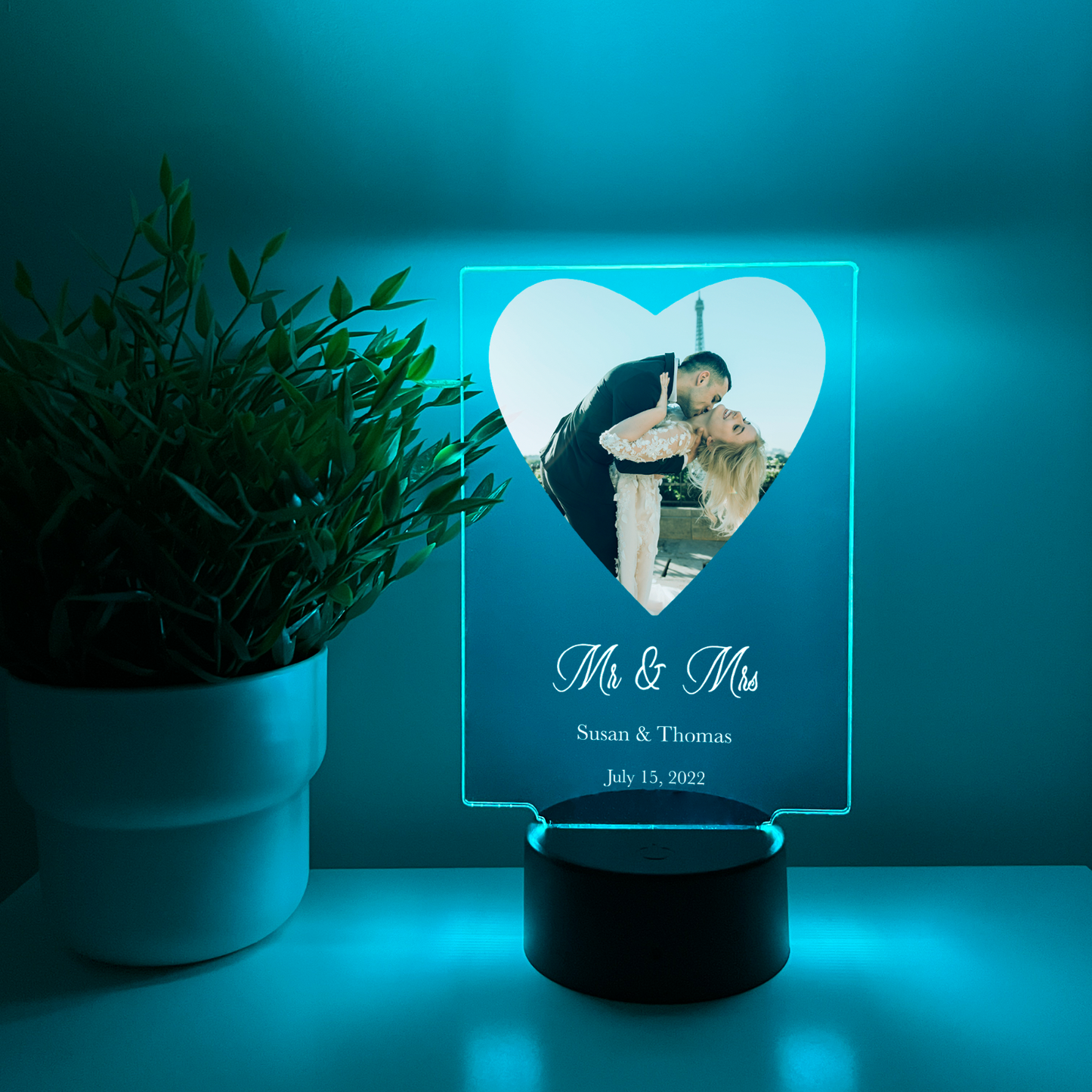 Personalized Heart Shape Photo LED 16 Colors Night Light Up Lamp With Black Base