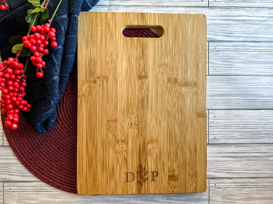 Large Personalized Custom Cutting Cheese Charcuterie Board 14"x10" Engraved Premium Wood