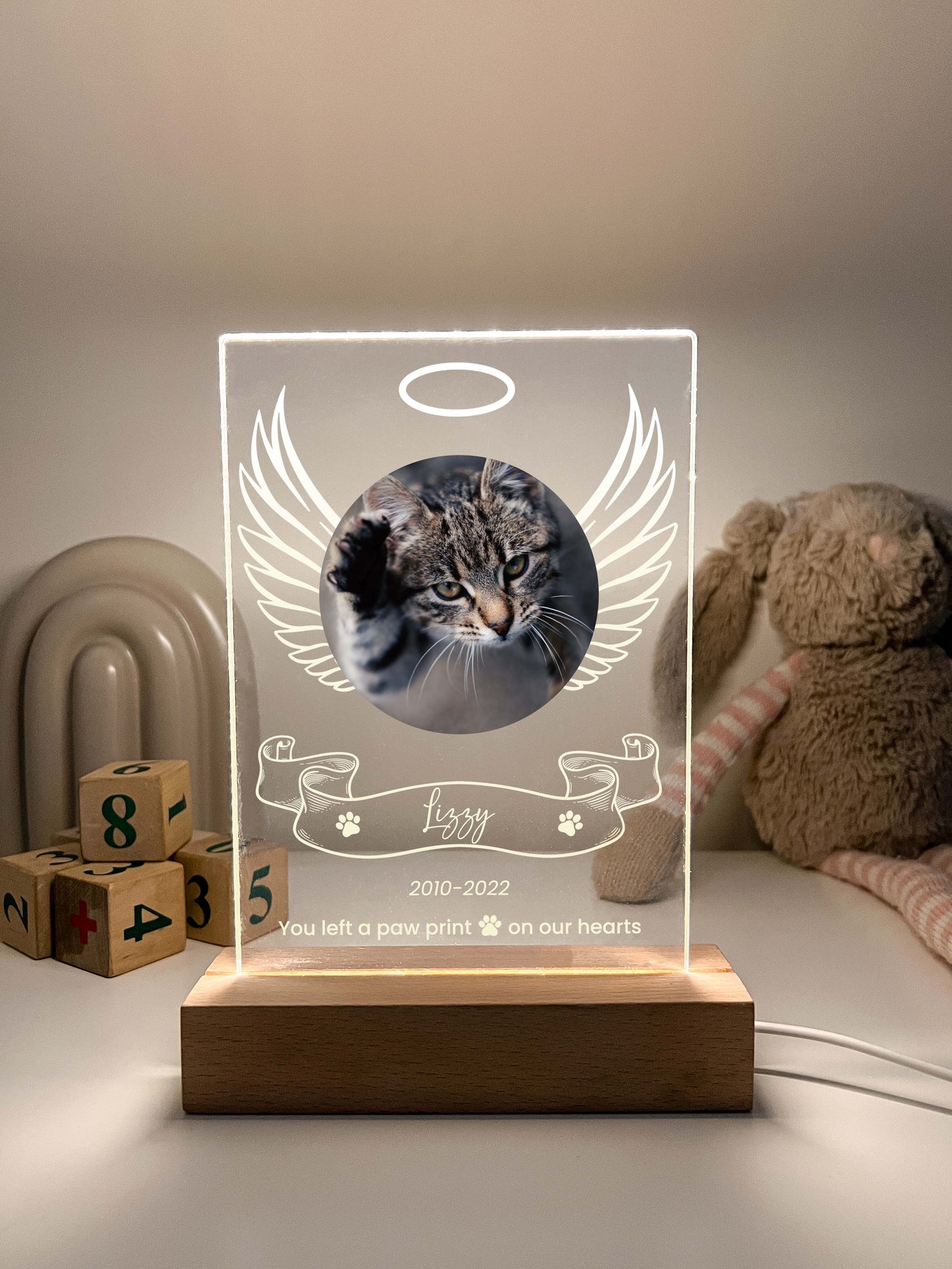 Pet Memorial Angel Wings Night Light with Wooden Base, Custom Pet Plaque, Pet Night Light, Custom Pet Photo, Pet Memorial Frame, Gifts for Pets, Cat Dog Loss Gift