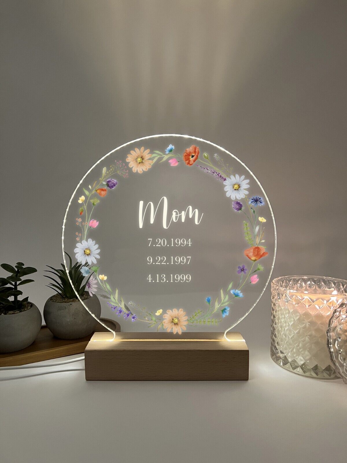 Personalized LED Light Up Wood Stand Mom Auntie Grandma EST MothersDay Home Gift