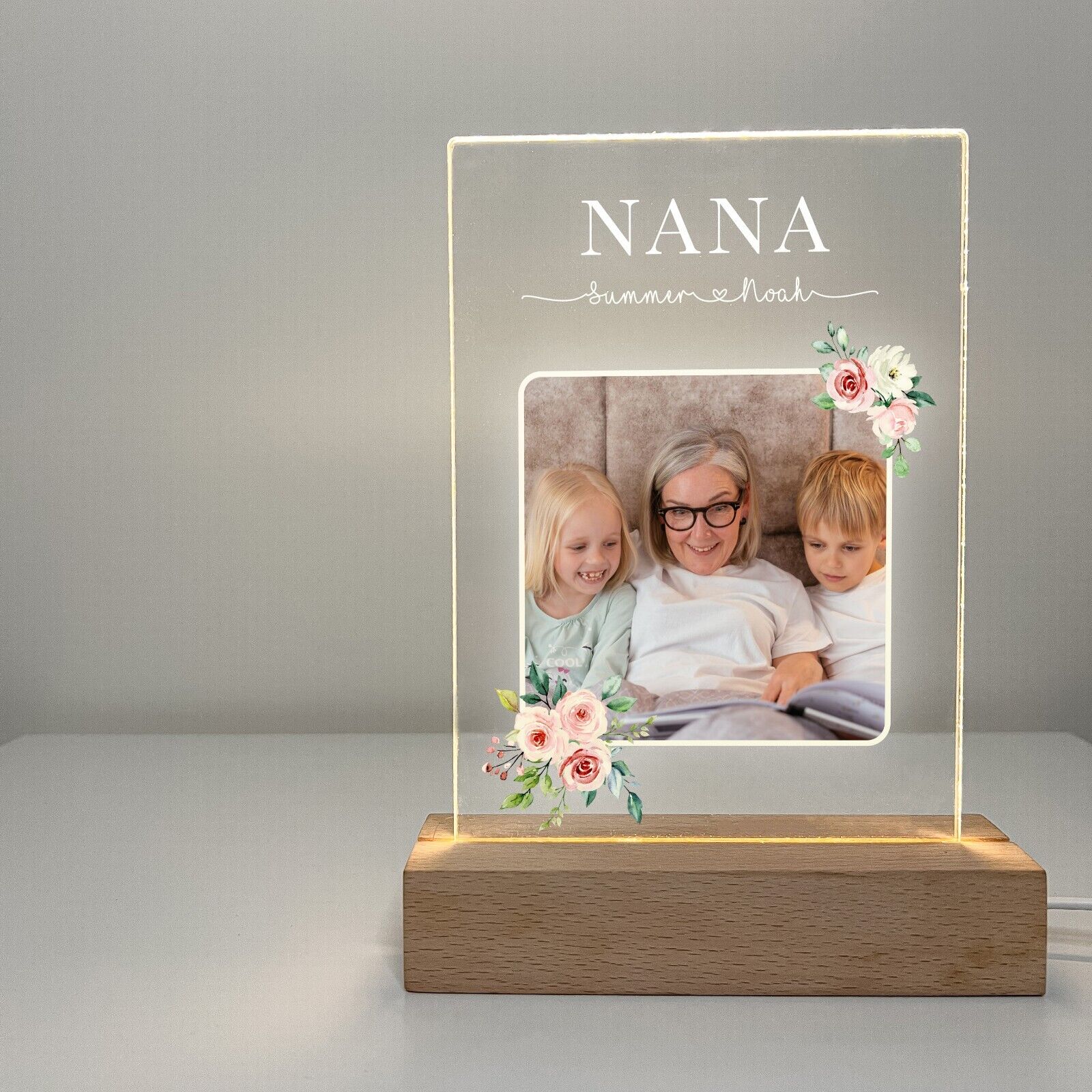Personalized LED Light Up Wood Stand Flowers Grandma Nana Mothers Day Home Gift