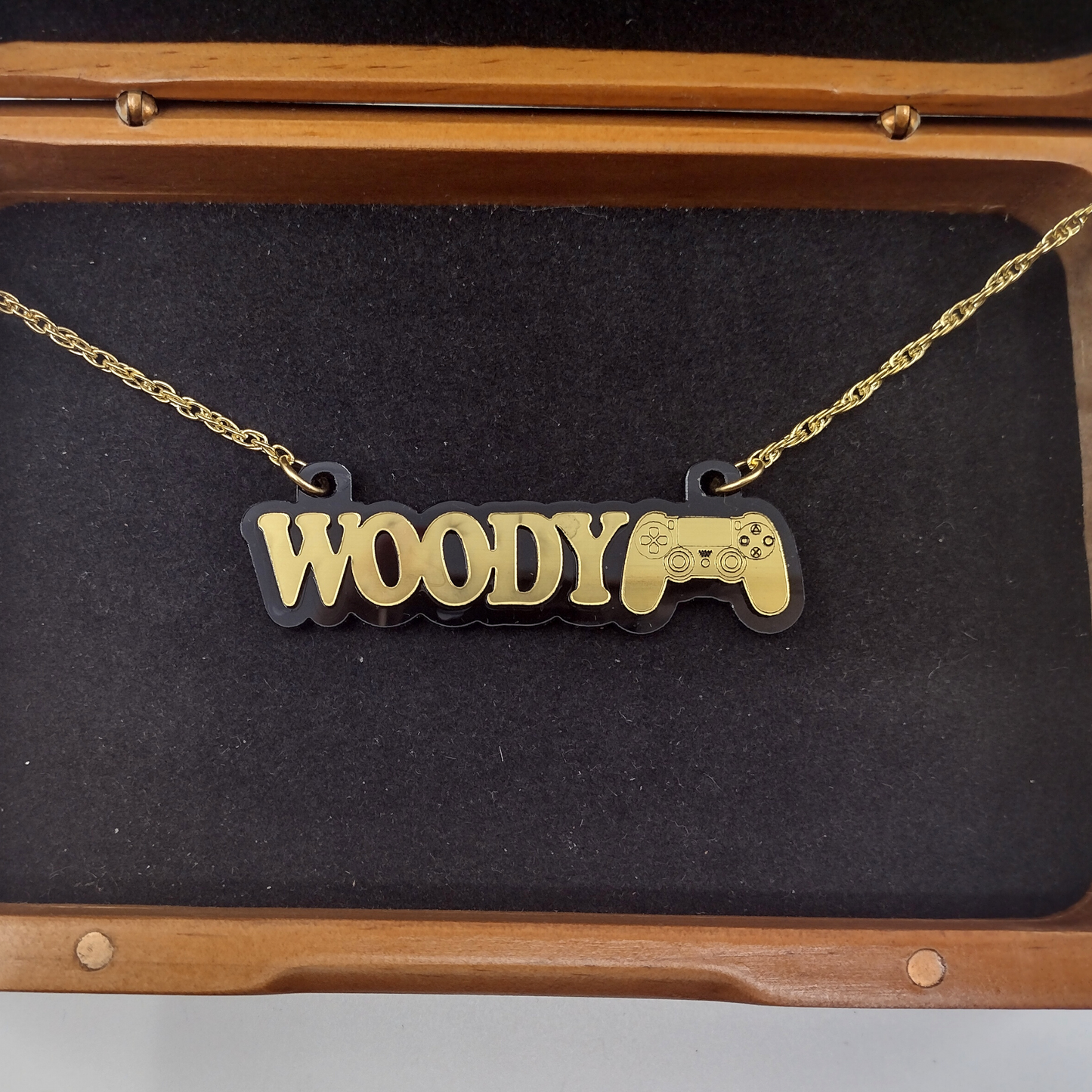 Custom Video Game Controller Name Necklace, Personalized Name and Background Color