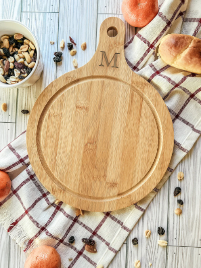 Large Charcuterie Board 13"x10" Round Premium Wood Engraved